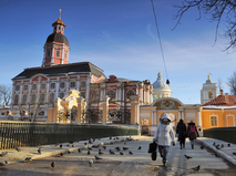 Свято-Троицкая Александро-Невская Лавра в Санкт-Петербурге