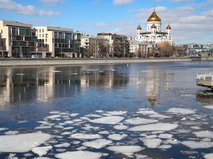 Весна в Москве