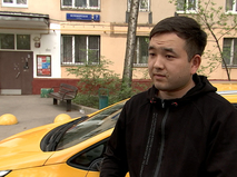 Таксист Женишбек Кабылов