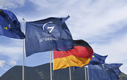 G7 пригрозила России ужесточить санкции в случае отказа прекратить бои на Украине