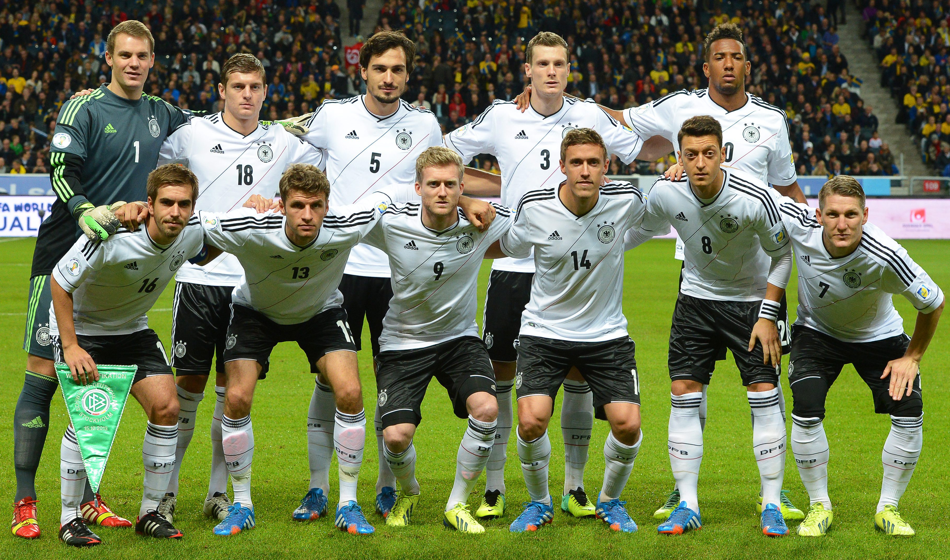 Немецкая сборная по футболу фото
