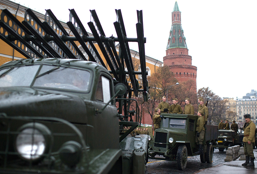 Годовщина парада на Красной площади 7 ноября 1941 года