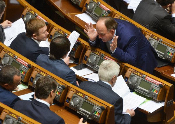 Депутаты Верховной рады Украины