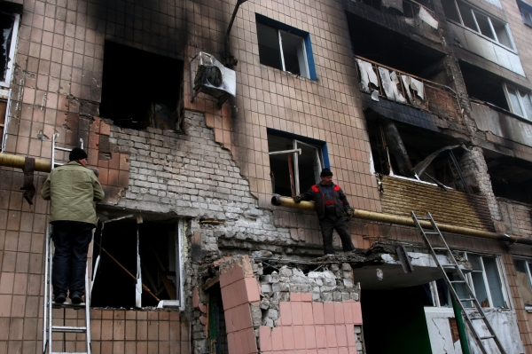 Результат обстрела жилых кварталов в Донецкой области