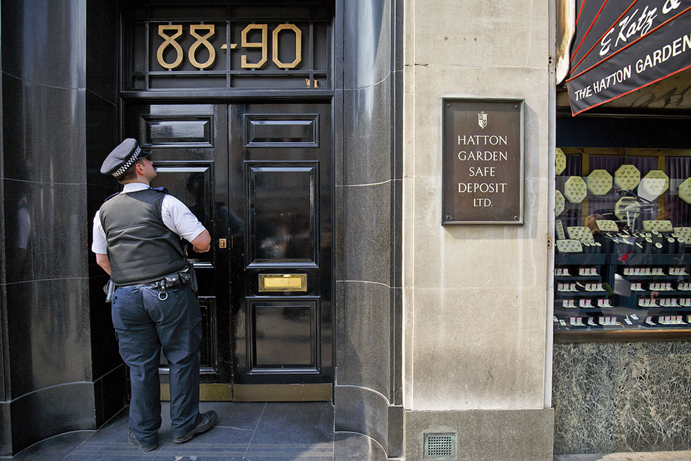Ограбление в Лондонском ювелирном квартале Хаттон Гарден