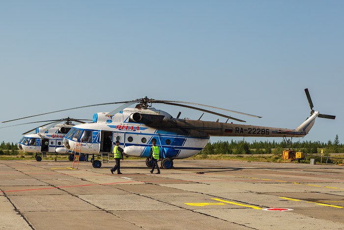 Вертолет Ми-8 авиакомпании "Ямал"