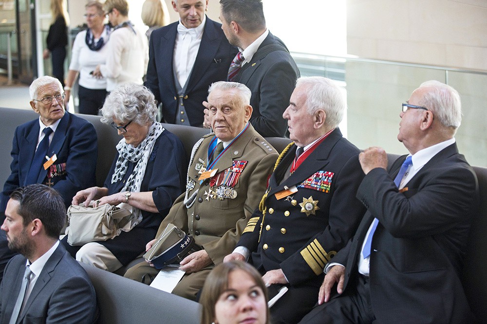 Ветераны на заседании в Бундестаге
