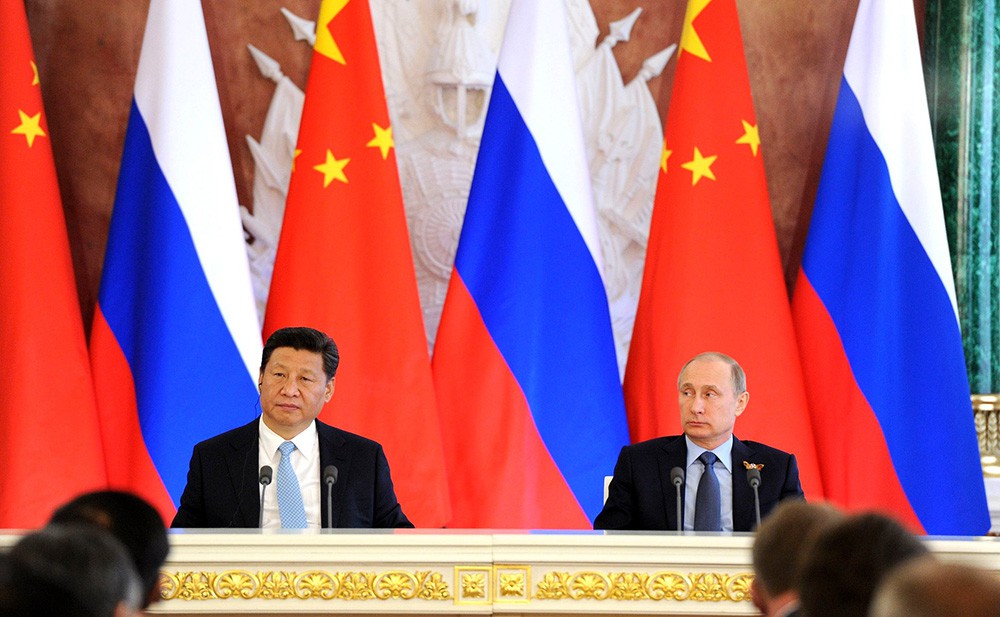 Президент России Владимир Путин и президент КНР Си Цзиньпин