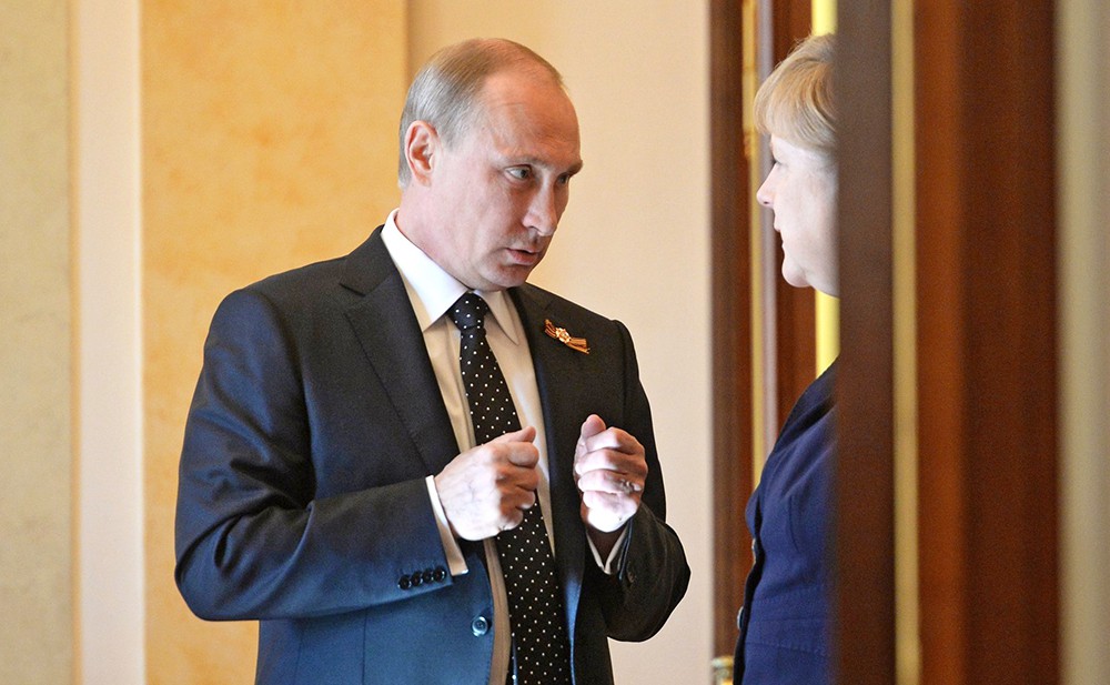 Президент России Владимир Путин и канцлер Германии Ангела Меркель