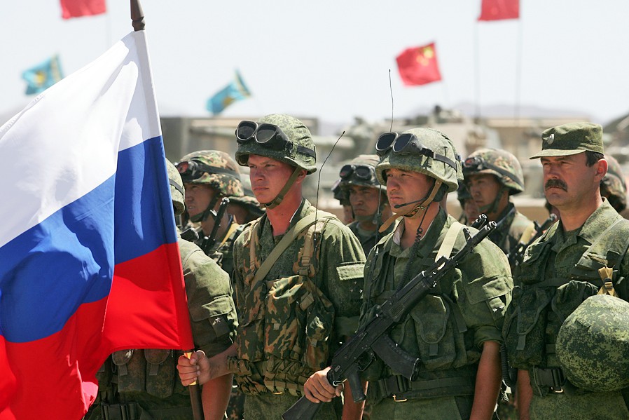 Военнослужащие российской армии во время учений
