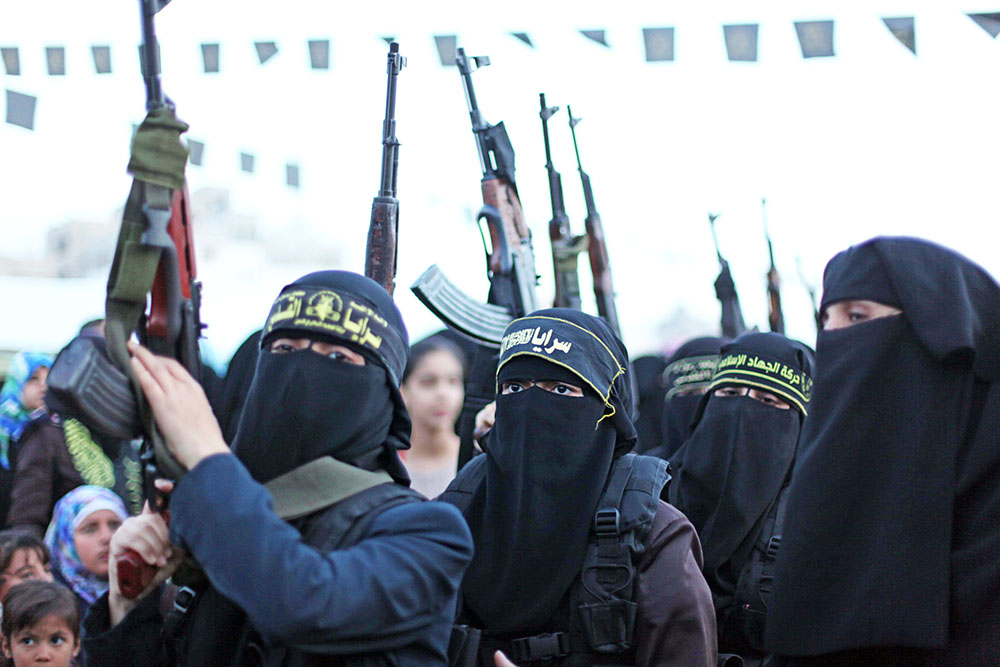 Женский батальон исламских боевиков