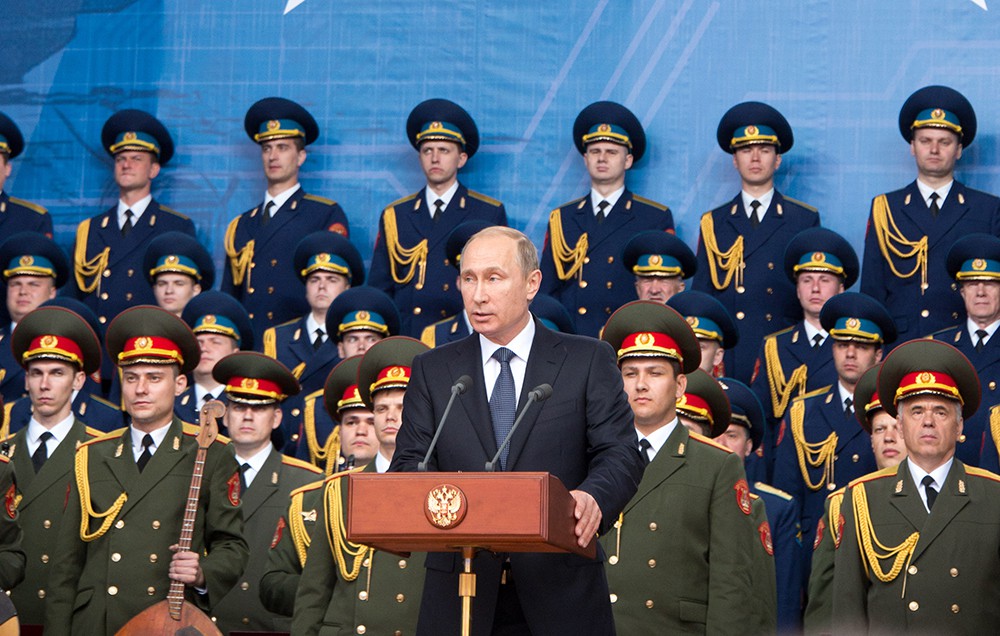 Президент России Владимир Путин на открытии Международного военно-технического форума "АРМИЯ-2015"