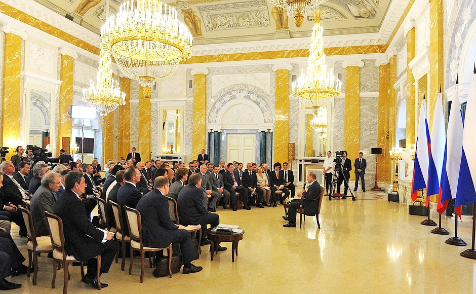 Встреча Владимира Путина с руководителями российских промышленных предприятий