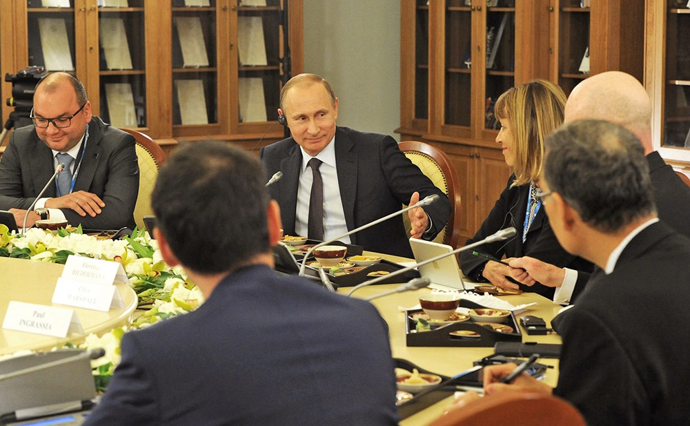 Владимир Путин на встрече с руководителями ведущих мировых информационных агентств