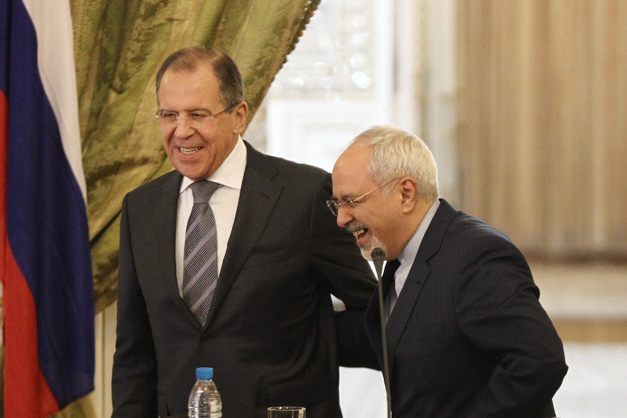 Министр иностранных дел России Сергей Лавров и глава МИД Ирана Джавад Зариф