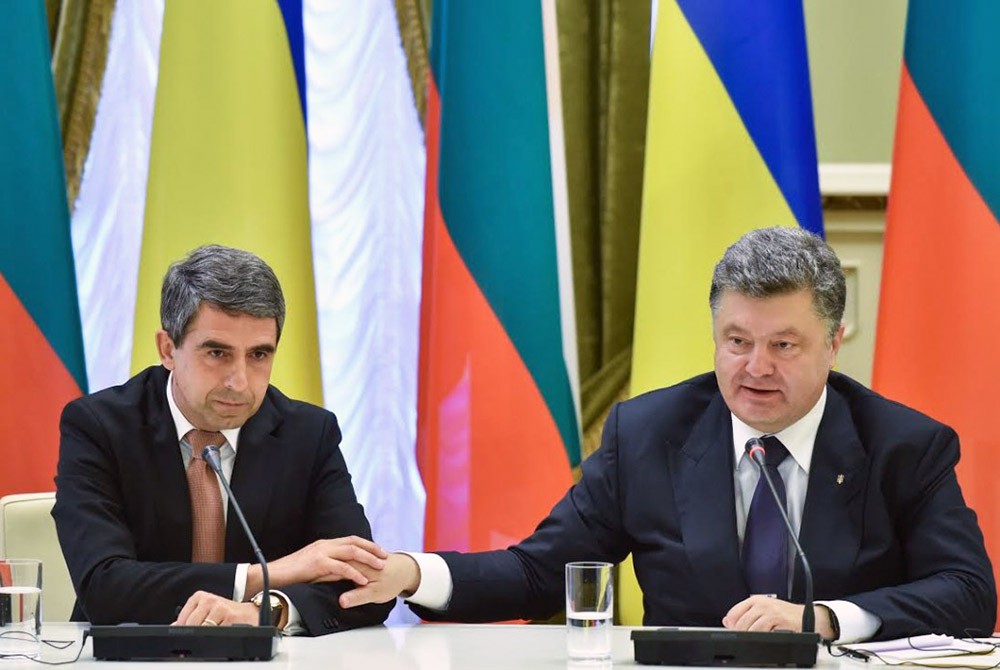 Президент Украины Петр Порошенко и и президент Болгарии Росен Плевнелиев