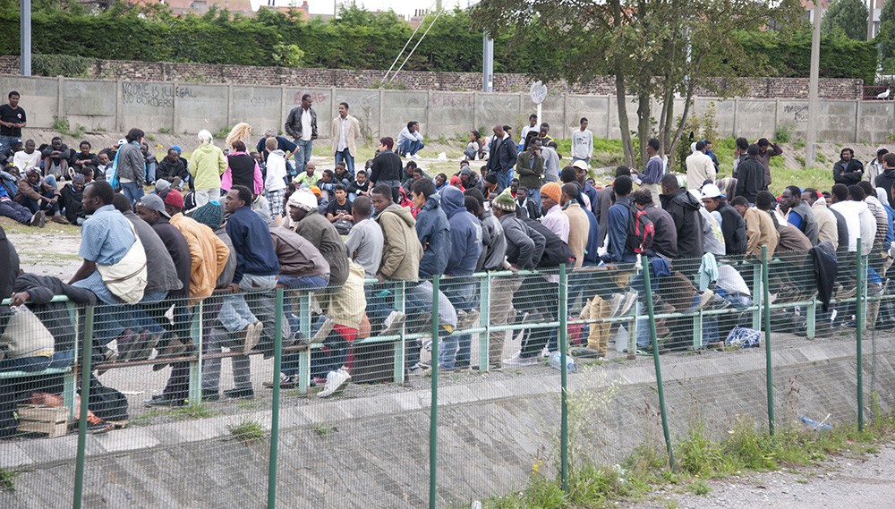 Лагерь нелегальных мигрантов в Европе