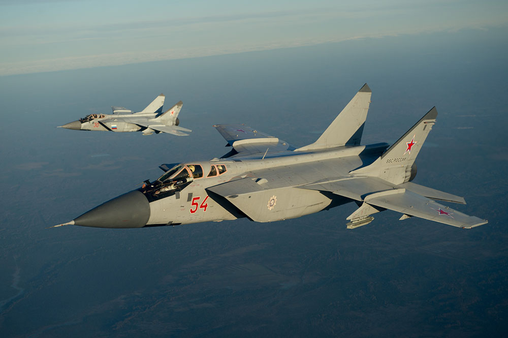 Истребители МиГ-31