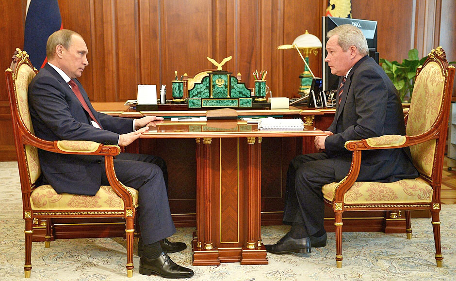 Президент России Владимир Путин и губернатор Пермского края Виктор Басаргин