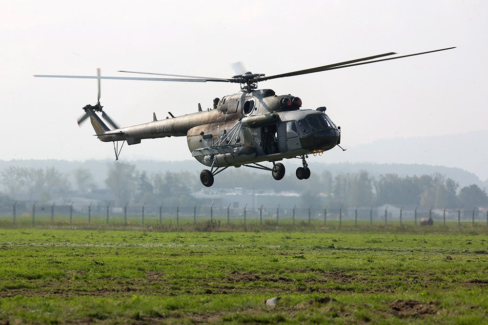 Вертолёт Ми-8  