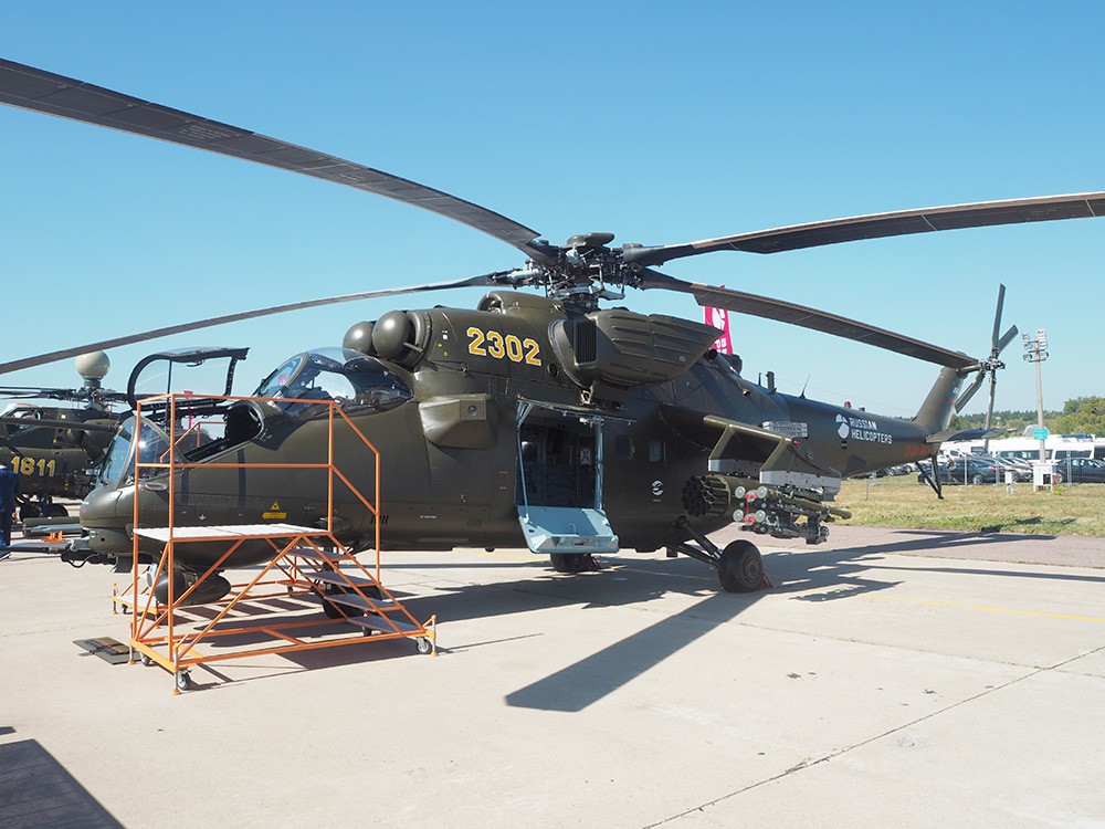 Вертолет Ми-35М на авиасалоне МАКС-2015