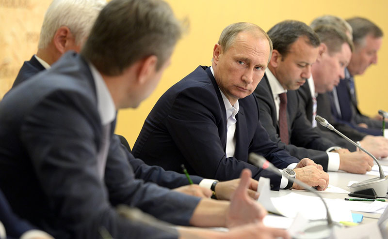Владимир Путин проводит выездное совещание по вопросам развития агропромышленного комплекса.