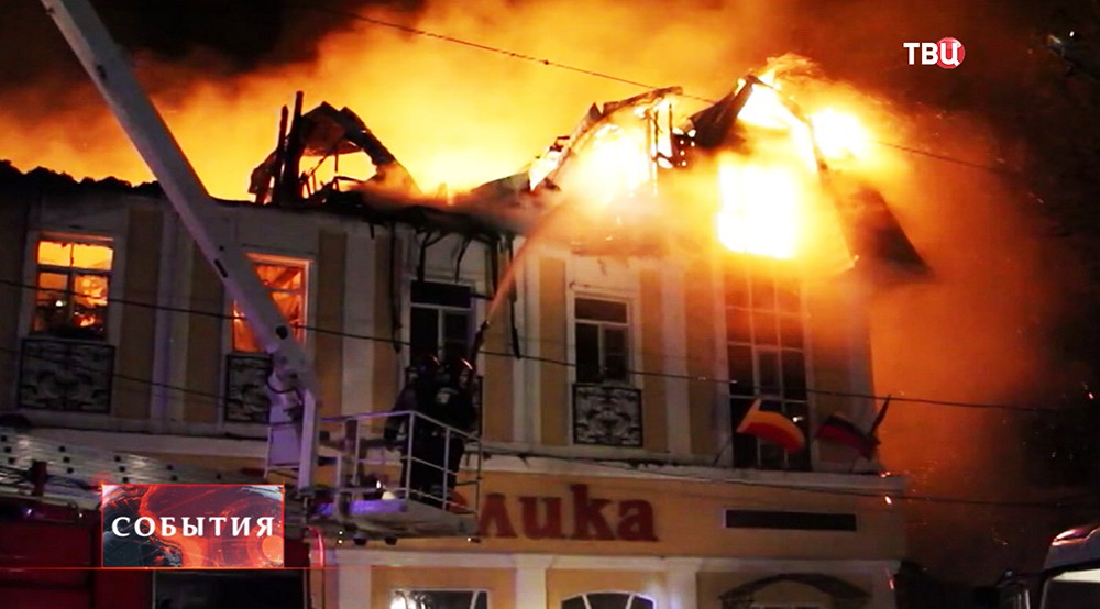 Пожар в здании кафе