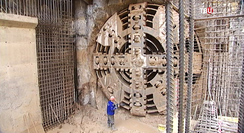 Строительство тоннеля 