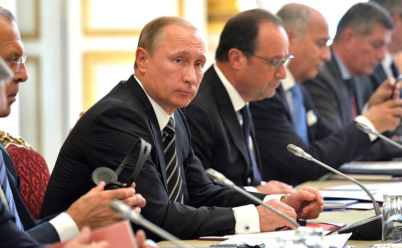 Владимир Путин на переговорах в «нормандском формате»