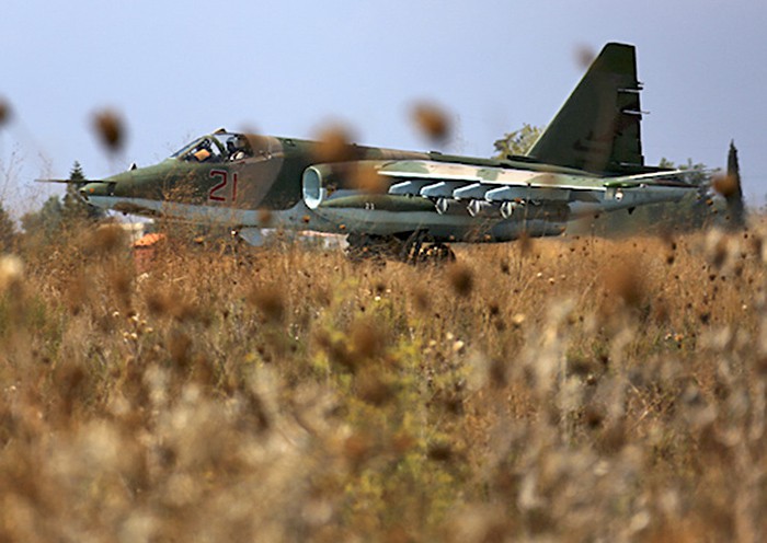 Истребитель Су-25 авиационной группировки ВКС России в Сирии  