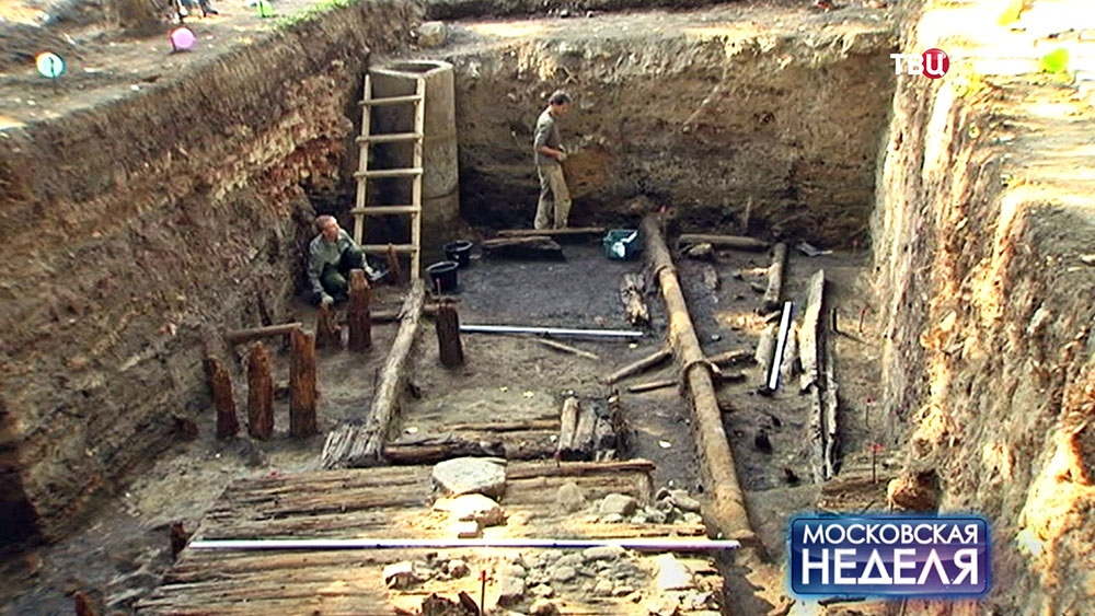 Археологические раскопки на территории строящегося парка "Зарядье"