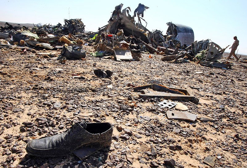 Обломки самолета Airbus A321 авиакомпании "Когалымавиа"