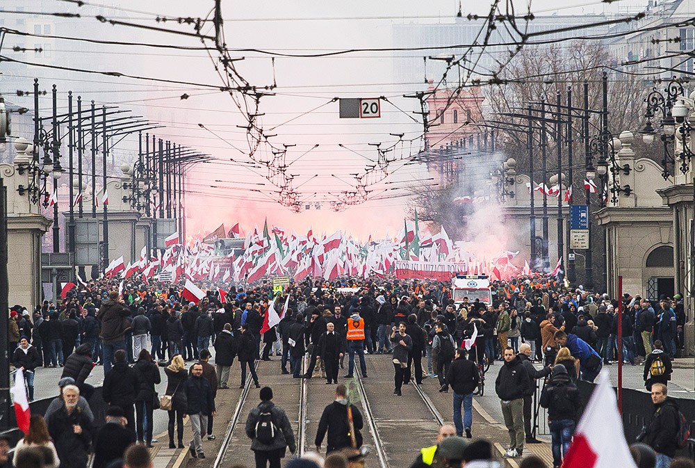 Шествие в День независимости Польши