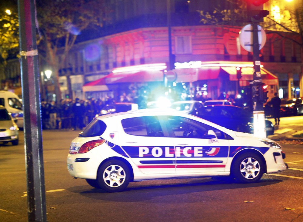 Полиция Франции на месте теракта в Париже