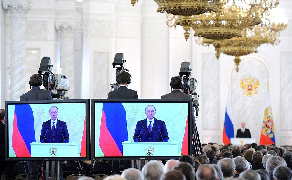 Президент России Владимир Путин во время оглашения послания Федеральному Собранию