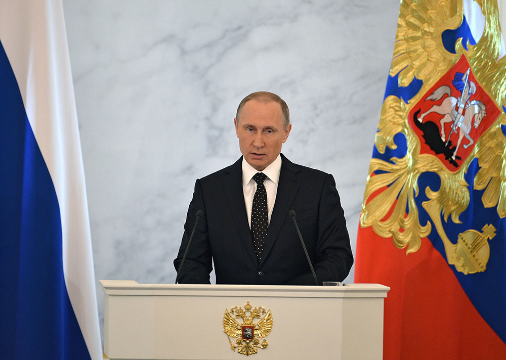 Президент России Владимир Путин во время оглашения ежегодного послания президента Российской Федерации Федеральному Собранию в Георгиевском зале Кремля