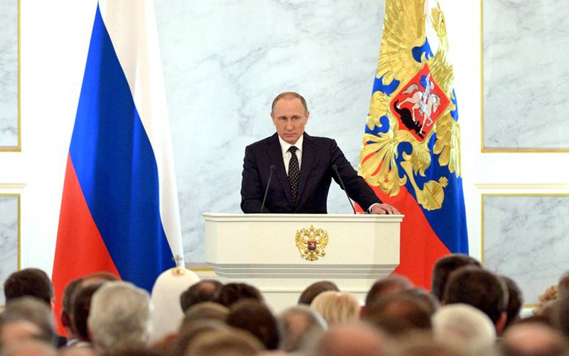 Президент России Владимир Путин во время оглашения ежегодного послания президента Российской Федерации Федеральному Собранию
