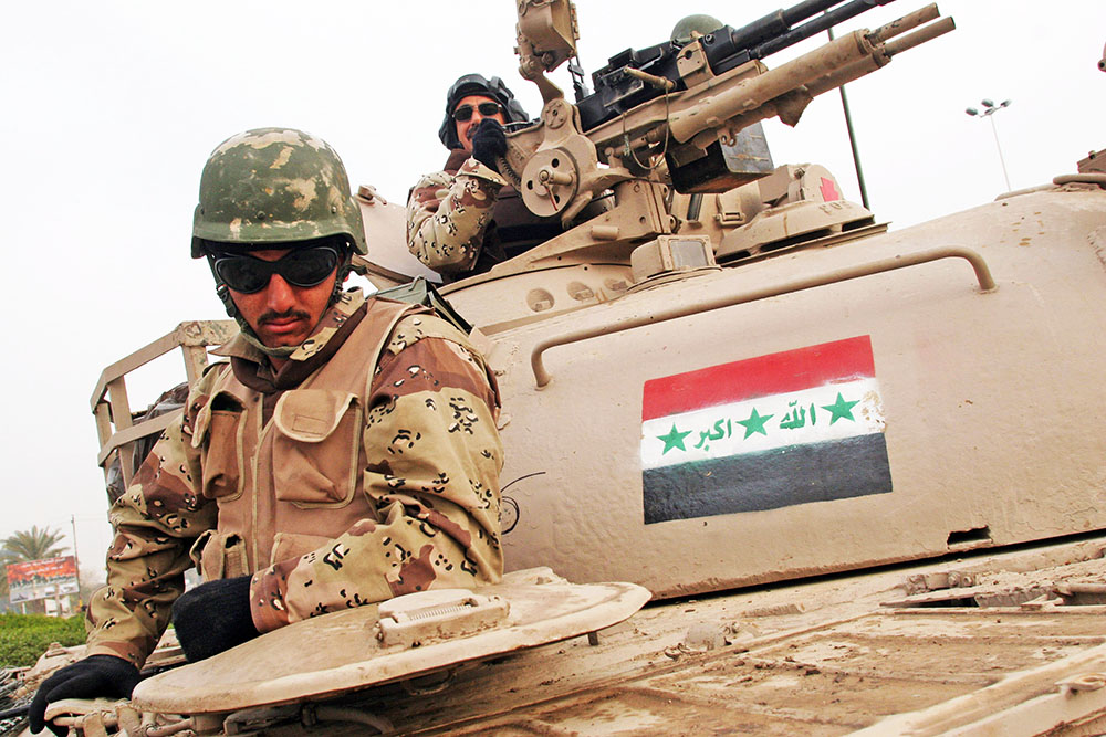 Солдат правительственных войск Ирака