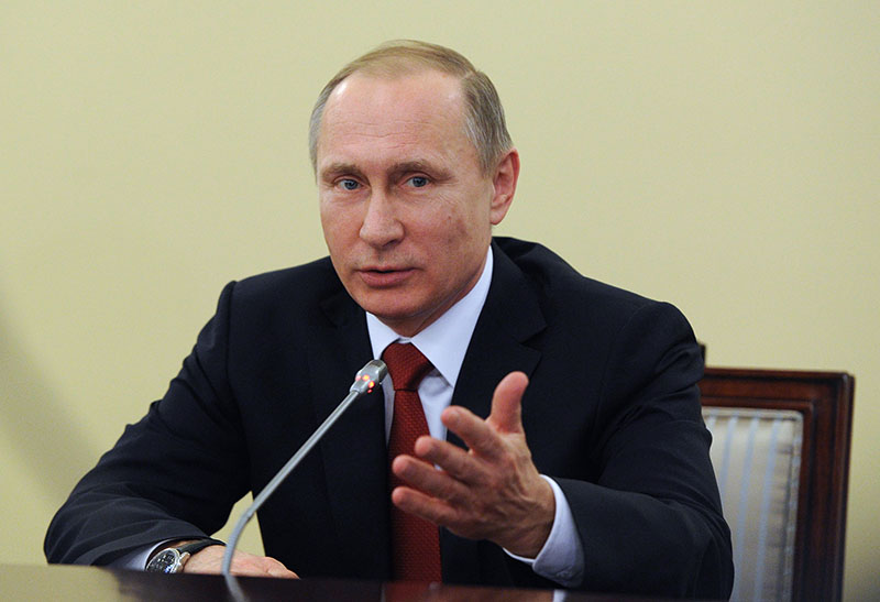Президент России Владимир Путин на встрече в Санкт-Петербурге с судьями Конституционного Суда России
