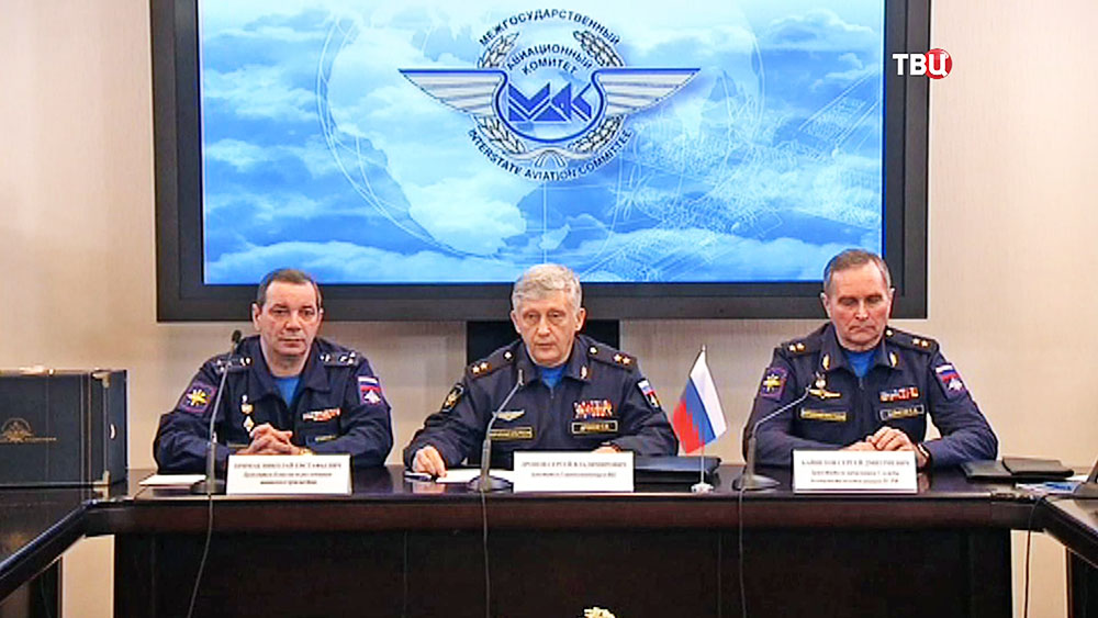 Брифинг Минобороны Российской Федерации на тему начала расшифровки бортового самописца сбитого ВВС Турции российского военного самолета Су-24
