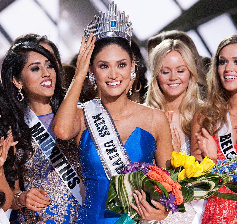 Вручение короны "Мисс Вселенная-2015"