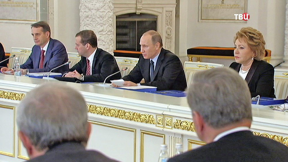 Президент России Владимир Путин на заседании Госсовета