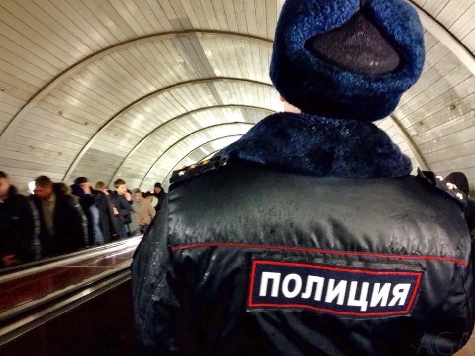 Милиция в метро
