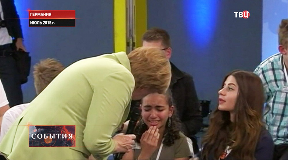 Разрыдавшаяся перед Ангелой Меркель девочка