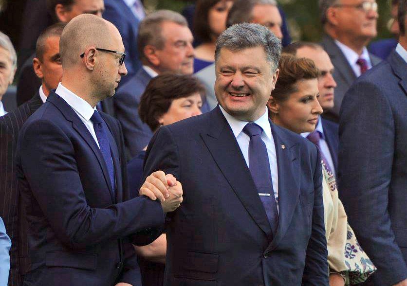 Президент Украины Петр Порошенко и премьер-министр Арсений Яценюк