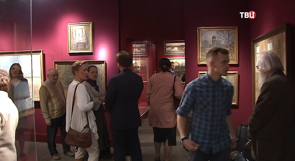 Выставка современных российских художников в Коломенском 
