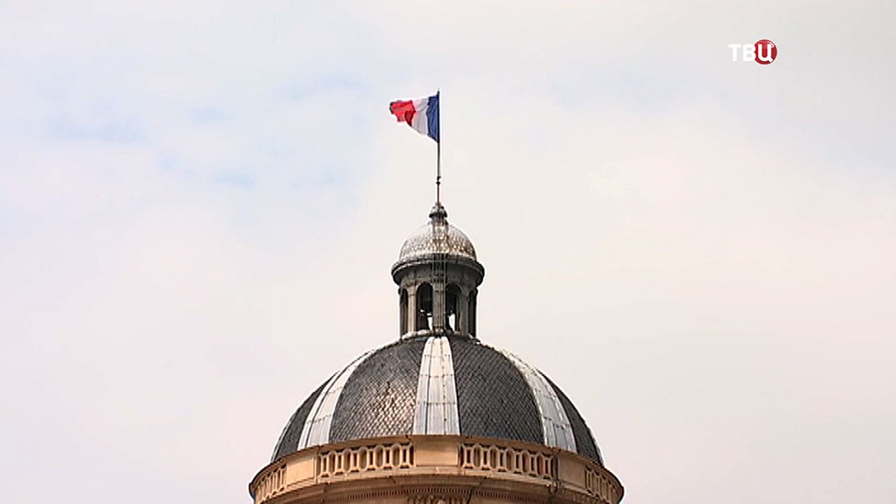 Здание парламента Франции