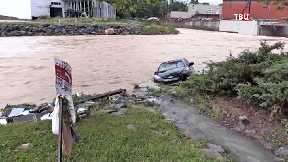 Число жертв наводнения в Луизиане достигло 11 :: Новости :: ТВ Центр