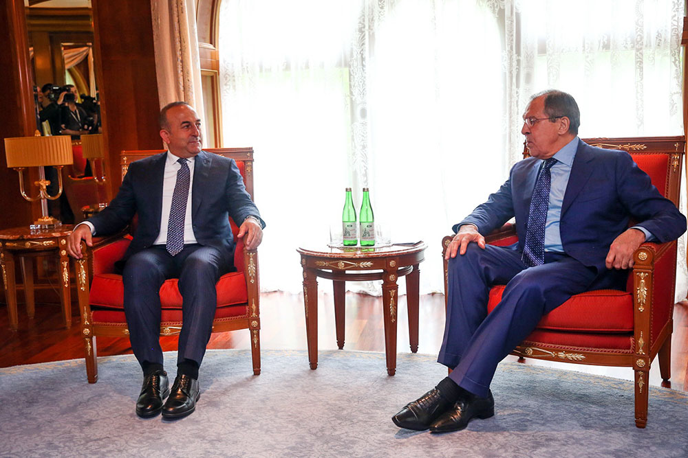 Глава МИД Сергей Лавров и министр иностранных дел Турции Мевлют Чавушоглу  