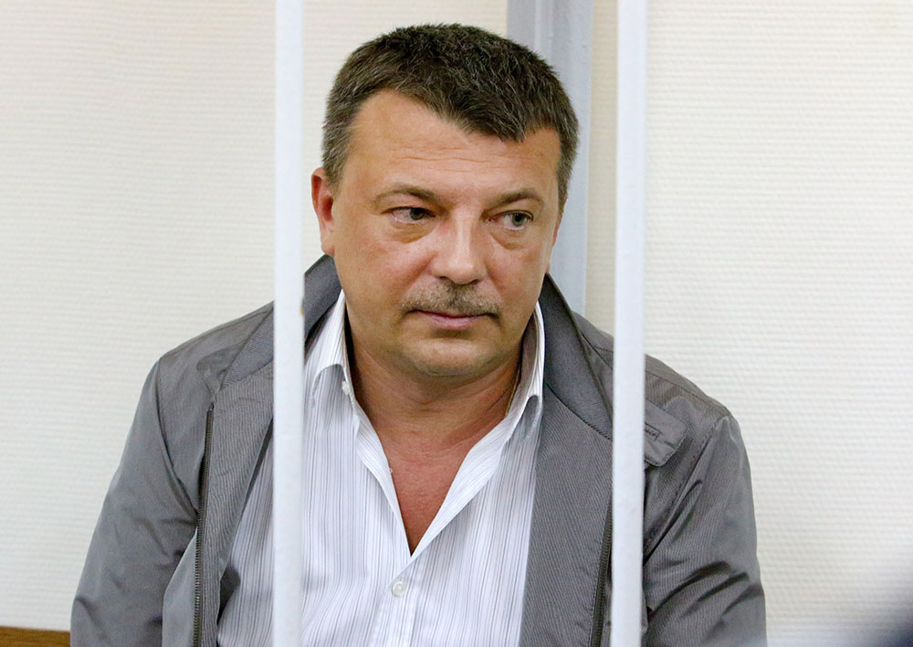 Руководитель службы собственной безопасности СК РФ Михаил Максименко в суде